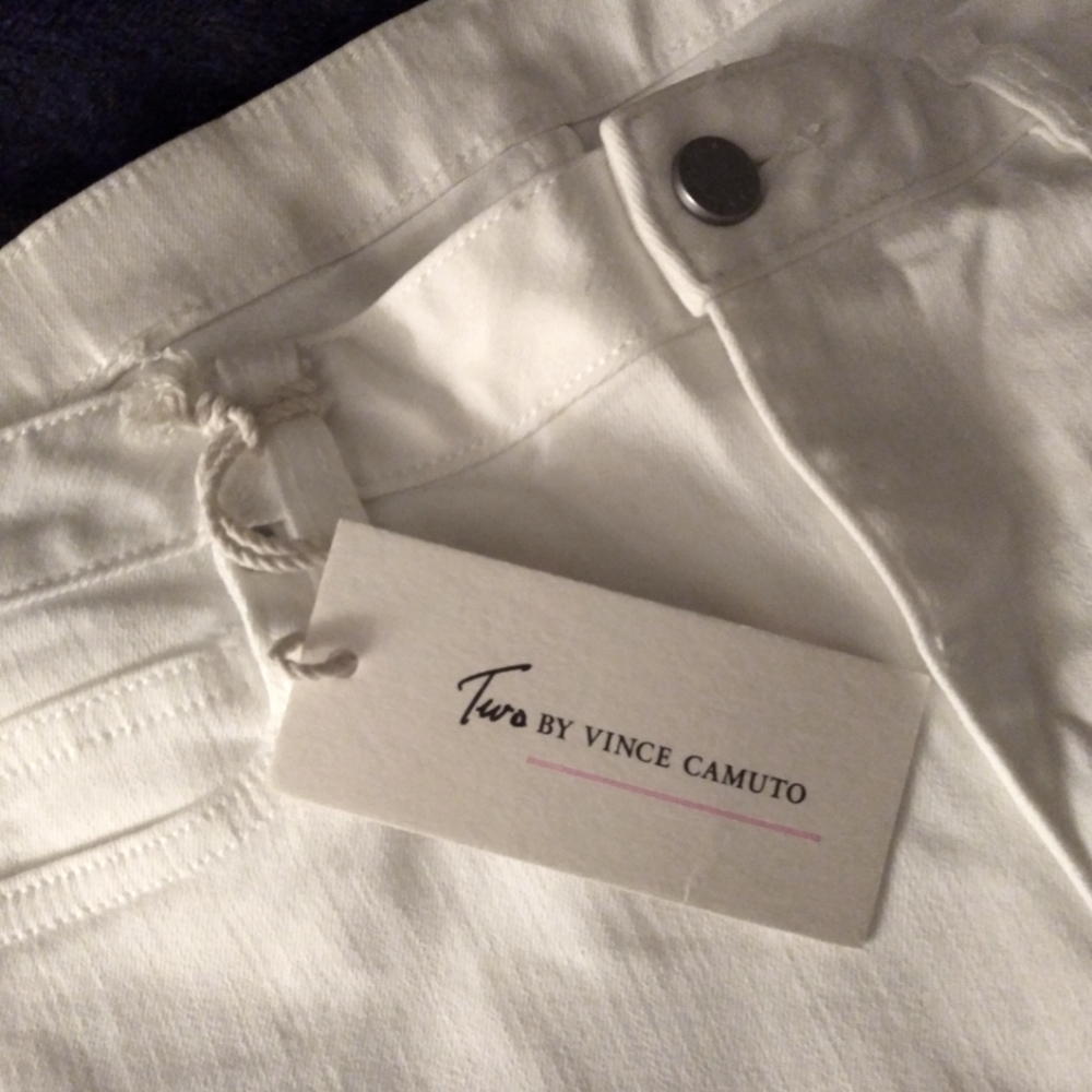 NWT. Two brand by Vince Camuto Jeans